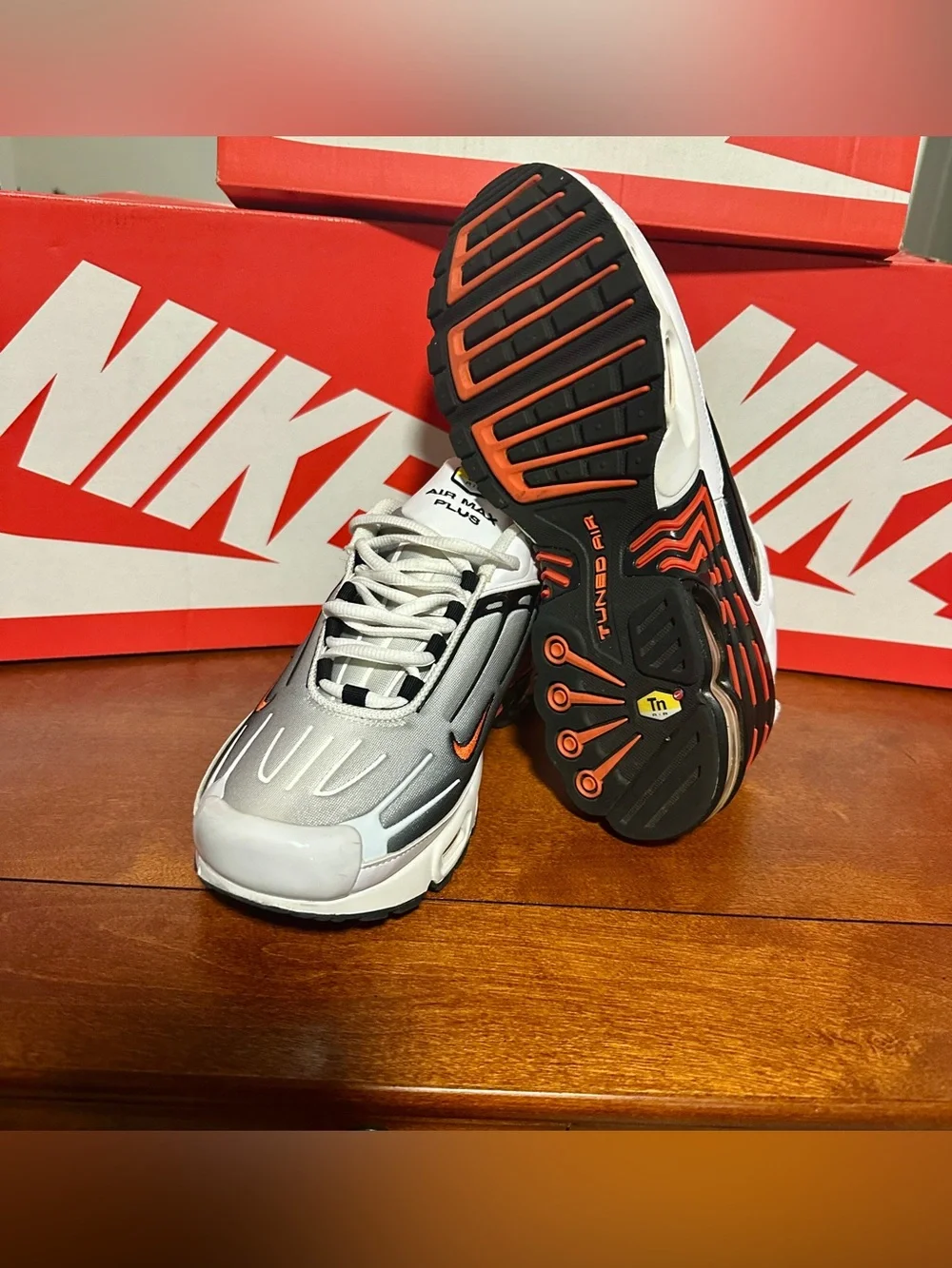 Nike Air Max Plus 3 'White Team Orange' (2023)