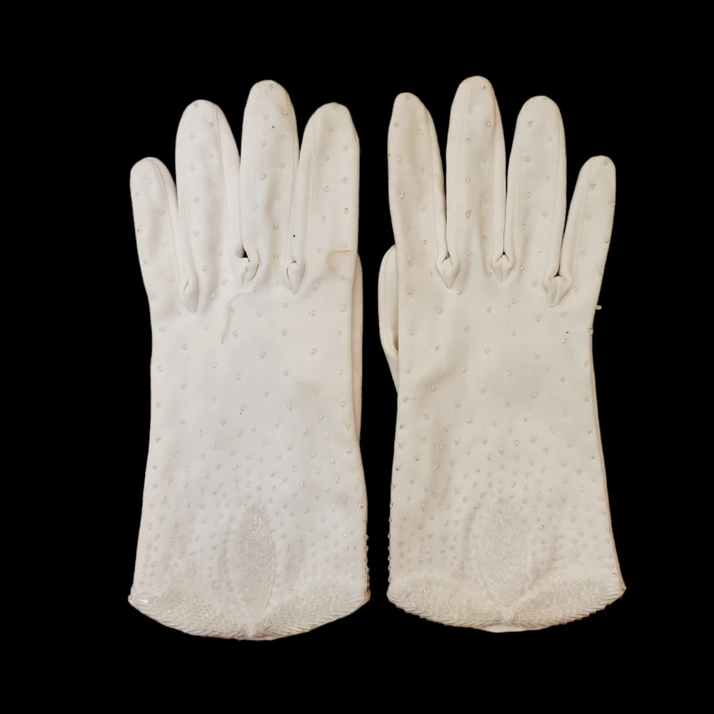 Vintage 60s Beaded Elegant White Gloves Size‎ S NWOT