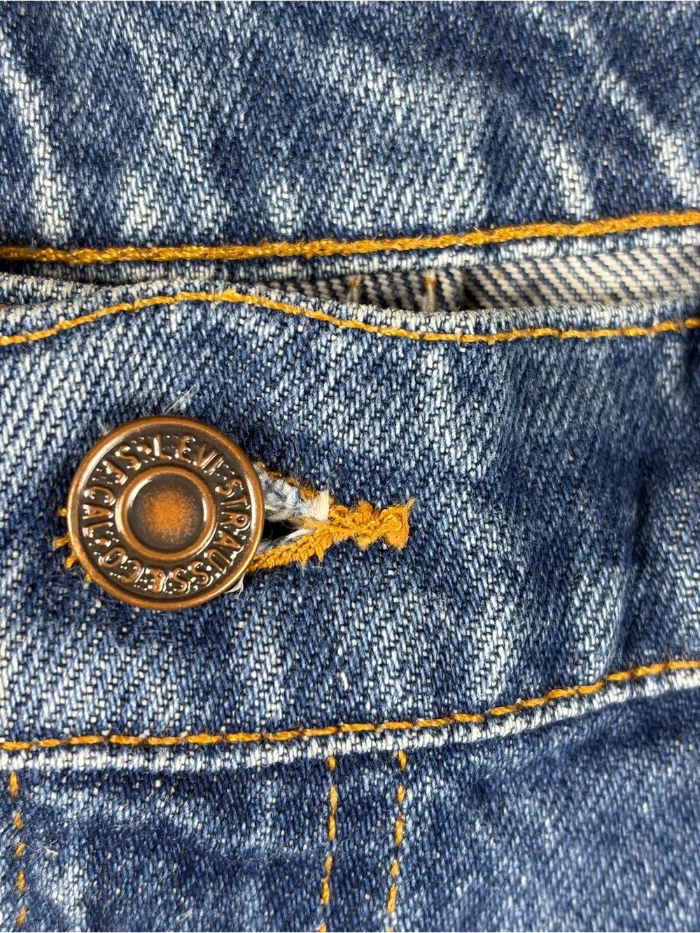 Vintage Levi’s 505‎ Orange Tab Jeans Made in USA 36x32
