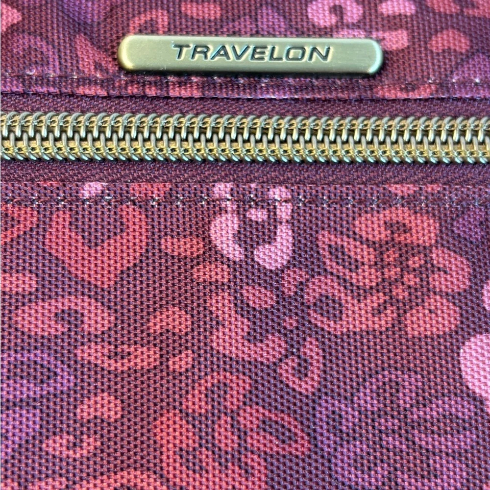 Travelon zip bills