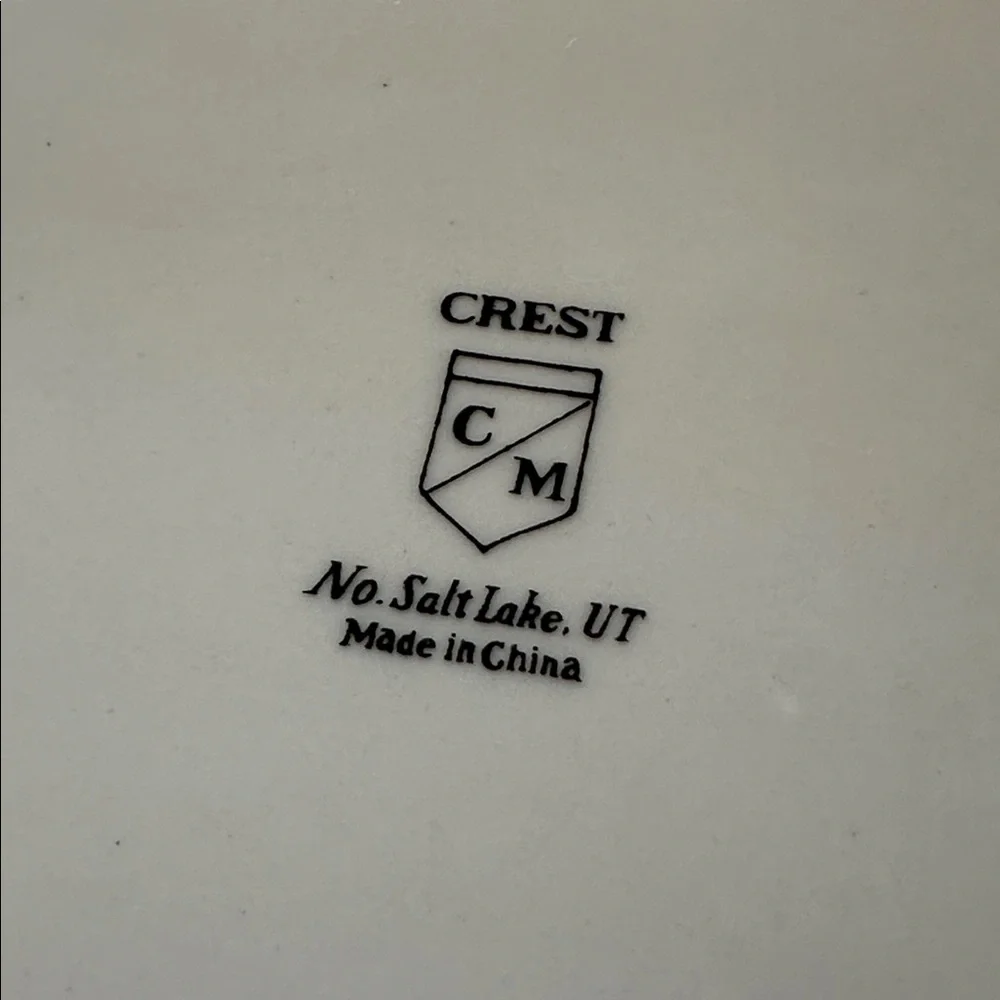 Crest 🚚 flat
