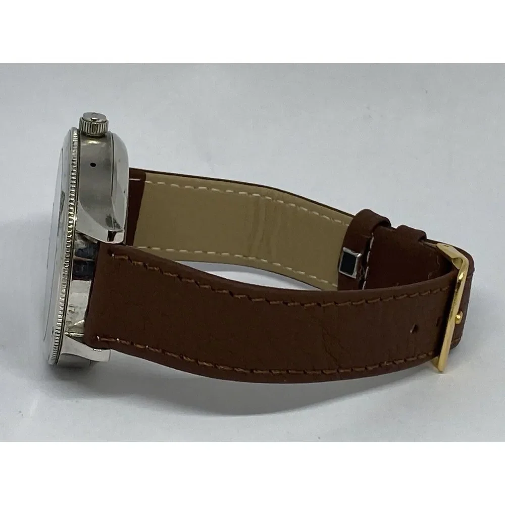 Fossil won low