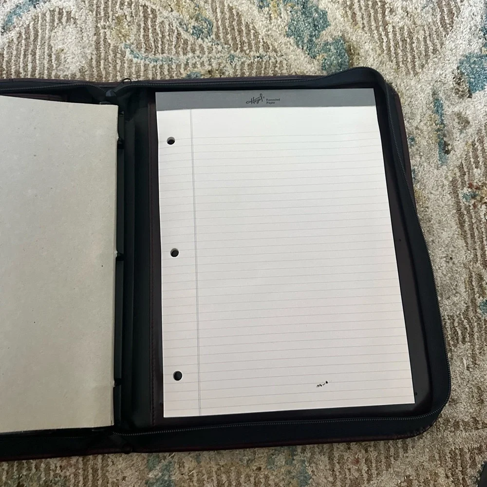 Vegan Leather‎ Retractable Handles Briefcase Portfolio. Never used. Dark Brown