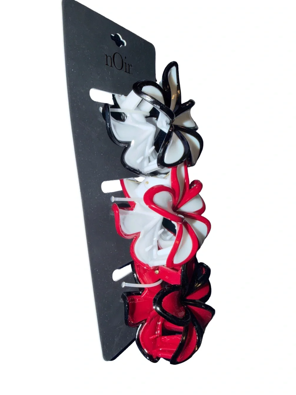 nOir Jewelry bold clips everyday