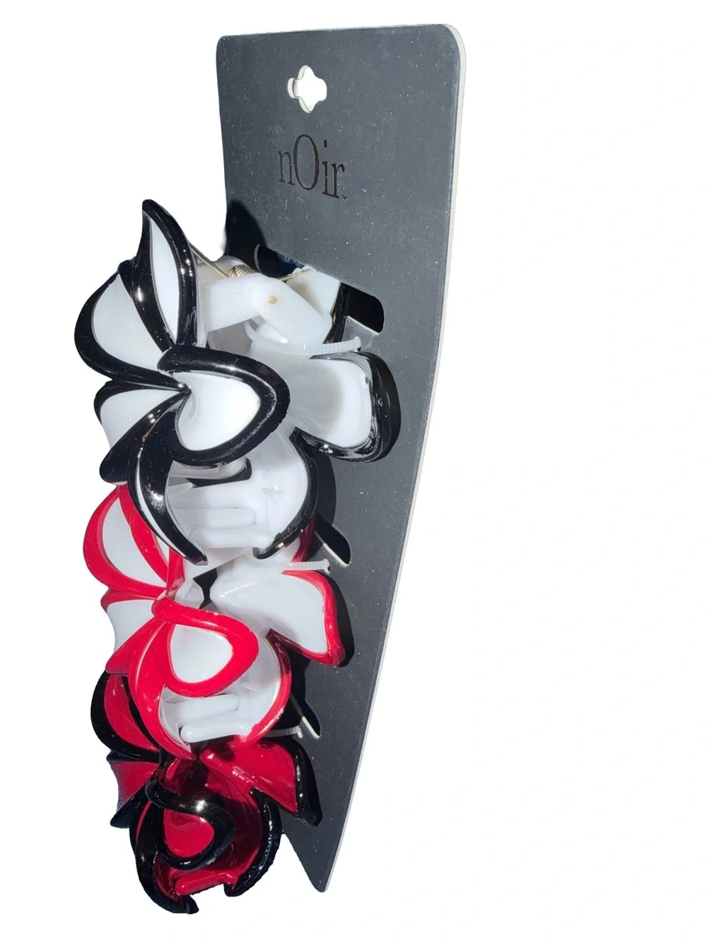 nOir Jewelry colors wear