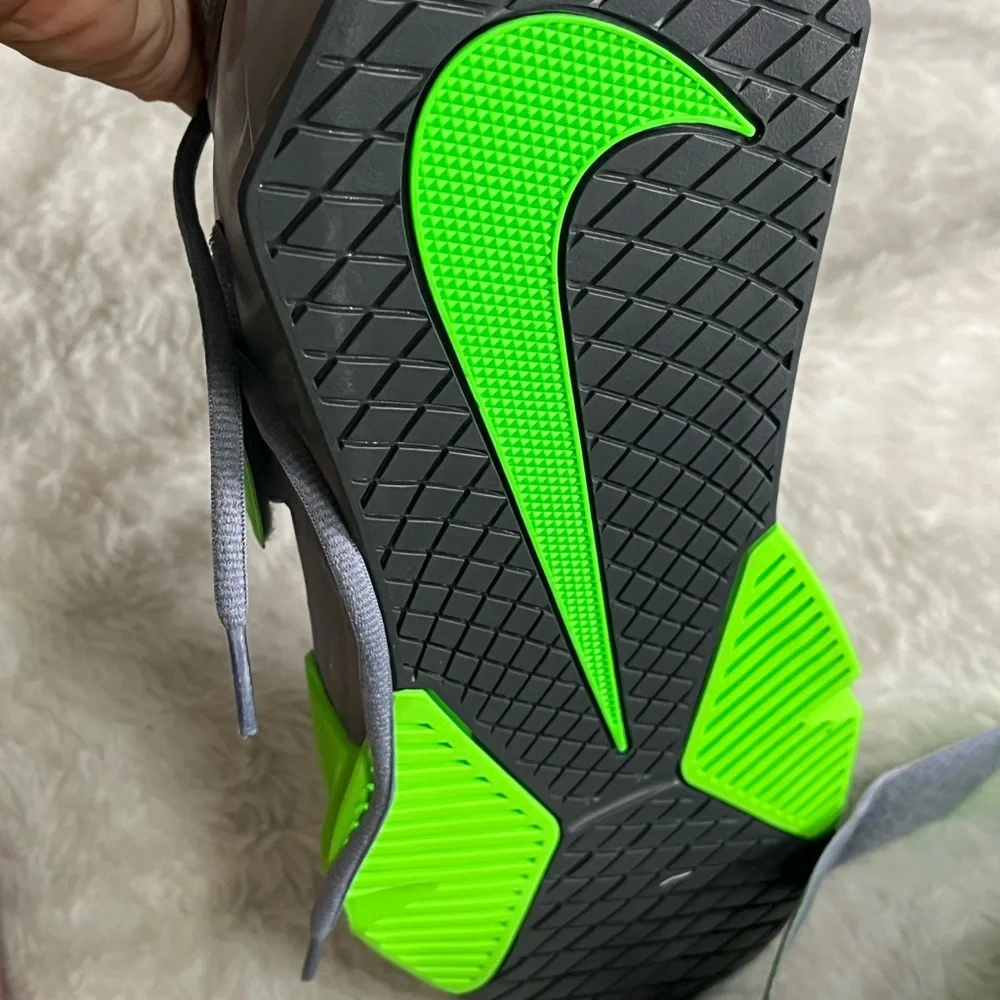 Nike dynamic design