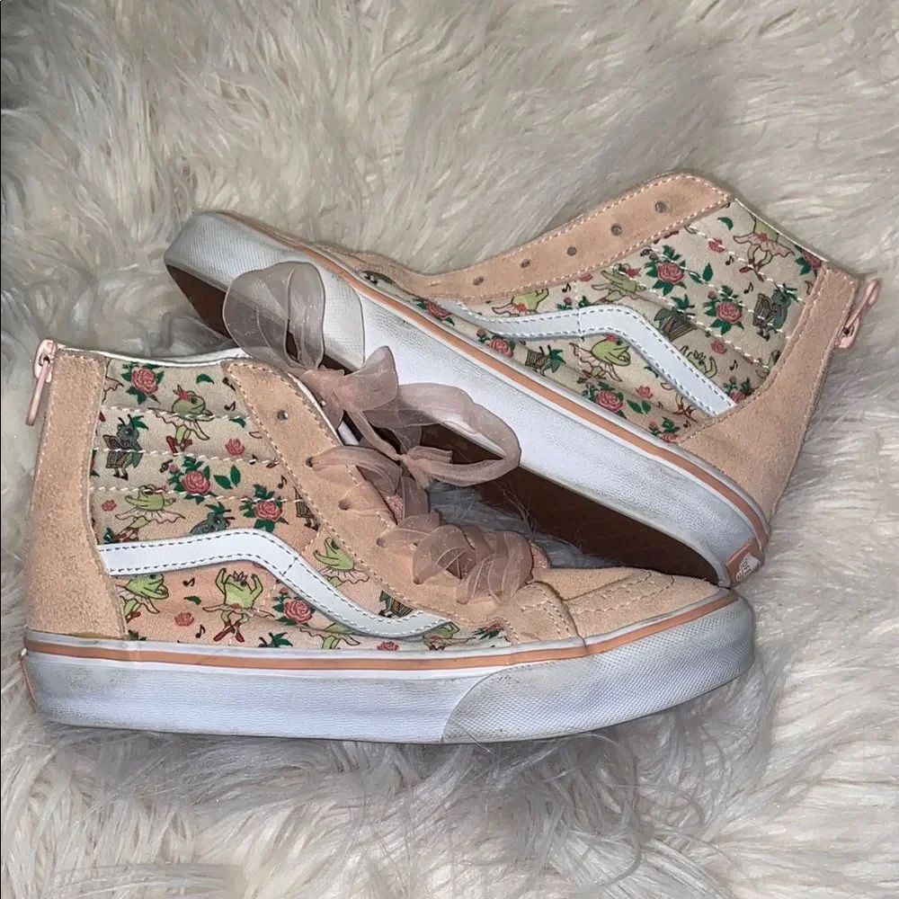 Vans Sk8 Hi top, Zip Sneakers, Pink Frog Princess Pattern Shoes size 3