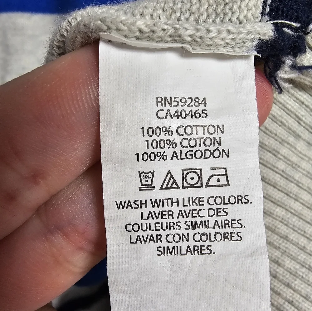 EUC‎ 10/12 pullover sweater