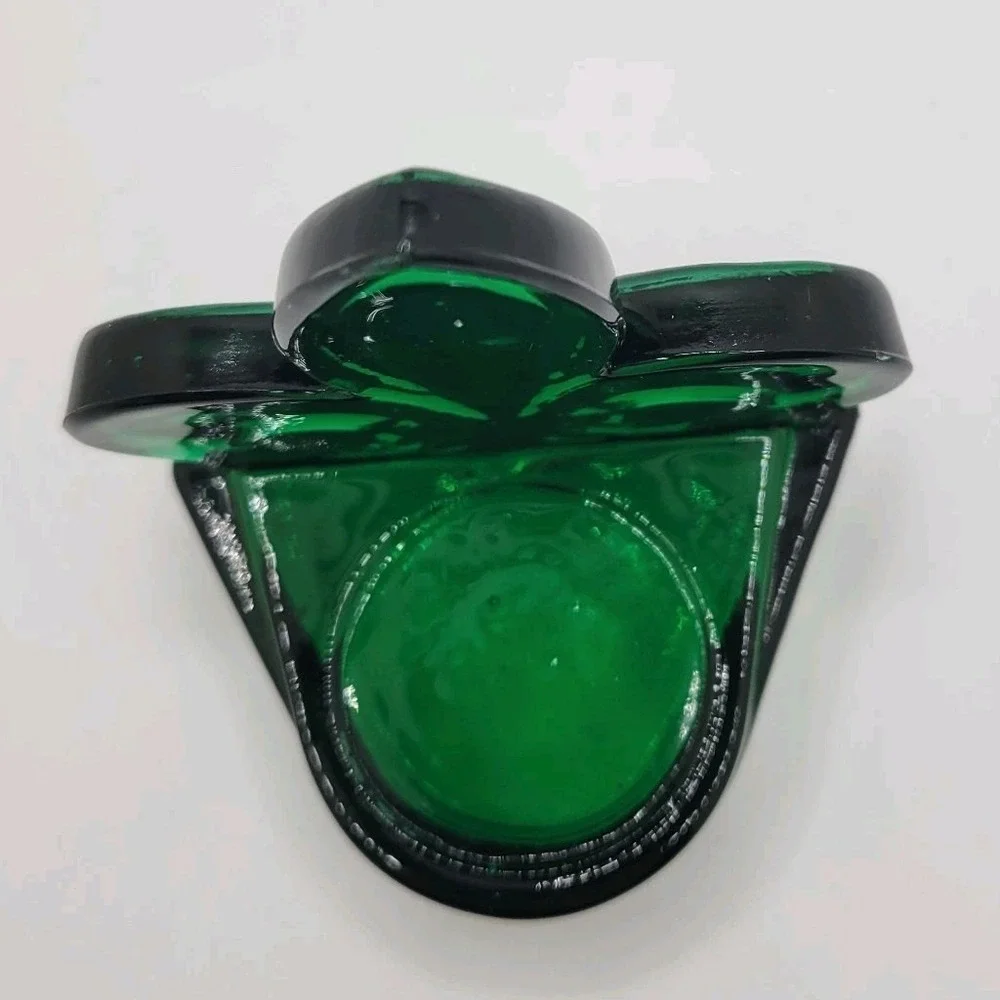 The Unbranded Brand solid emerald