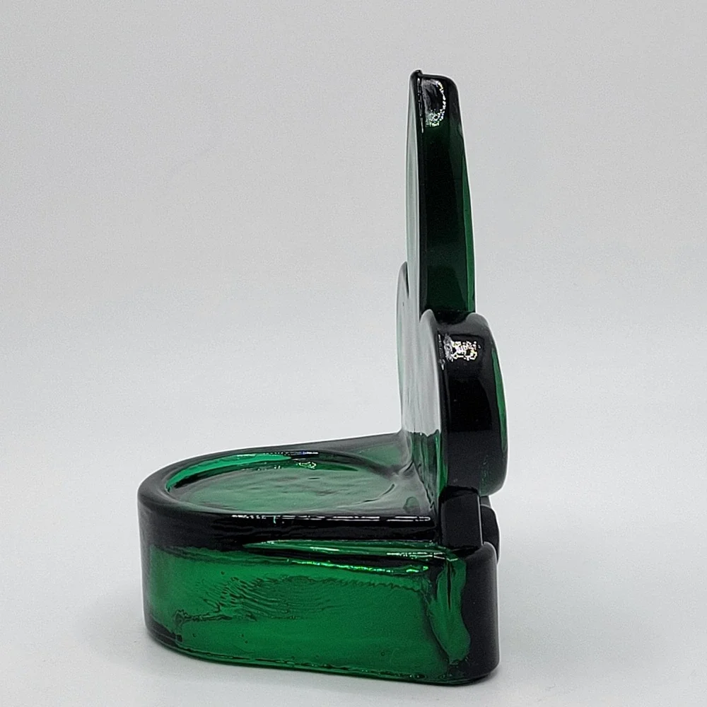 The Unbranded Brand solid emerald