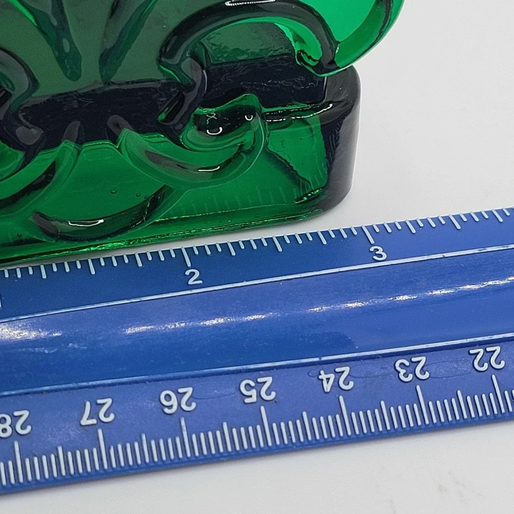 The Unbranded Brand solid emerald