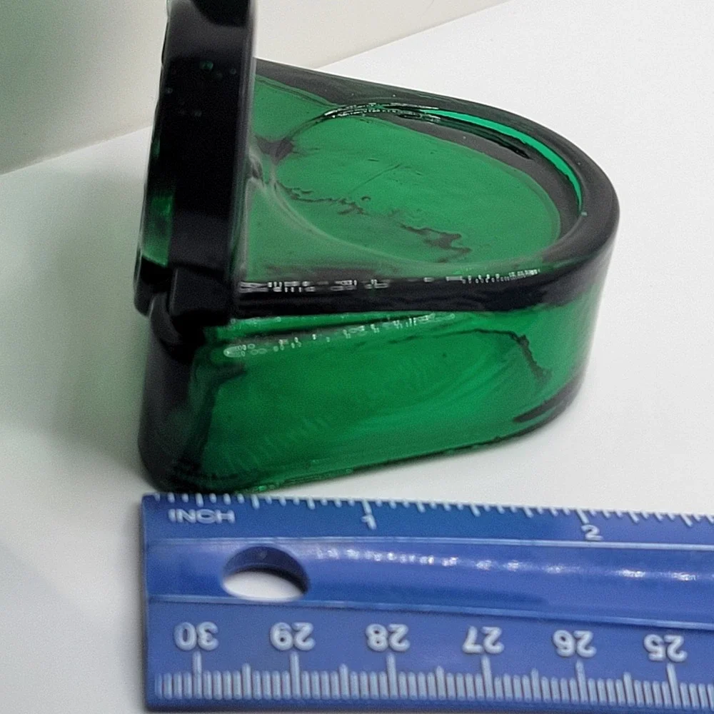 The Unbranded Brand solid emerald
