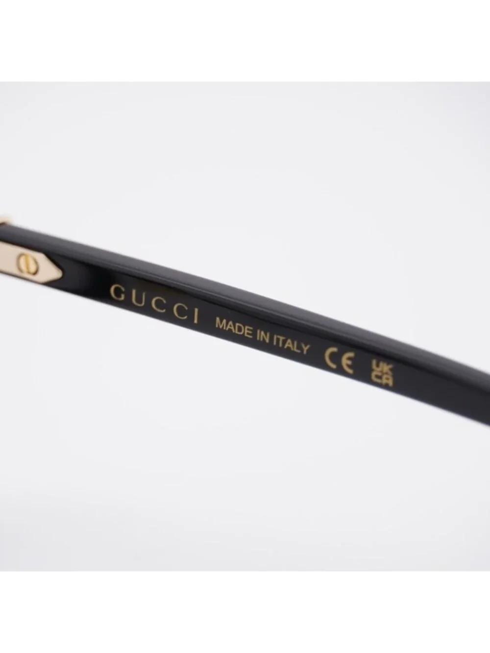 Gucci authentic gg2002oj