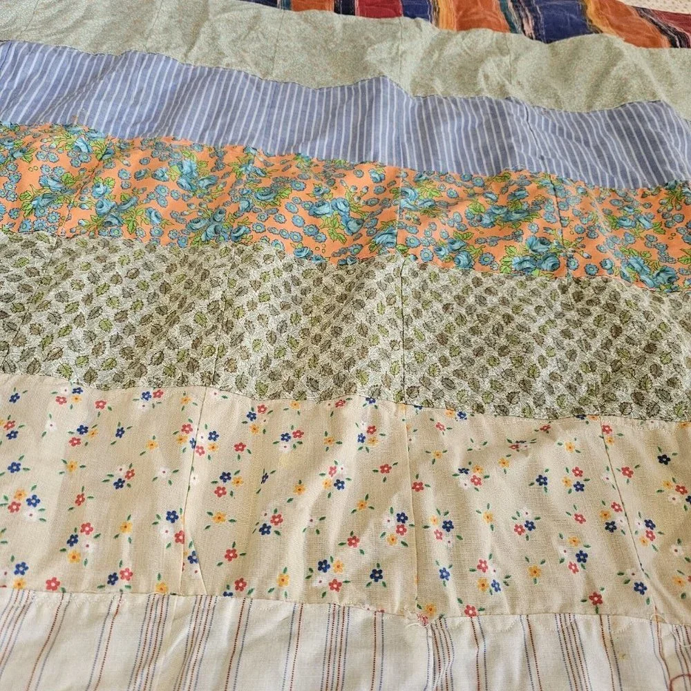 Vintage Handmade Patchwork Quilt Twin Full Coverlet Ditsy Floral 63 X‎ 80 Retro