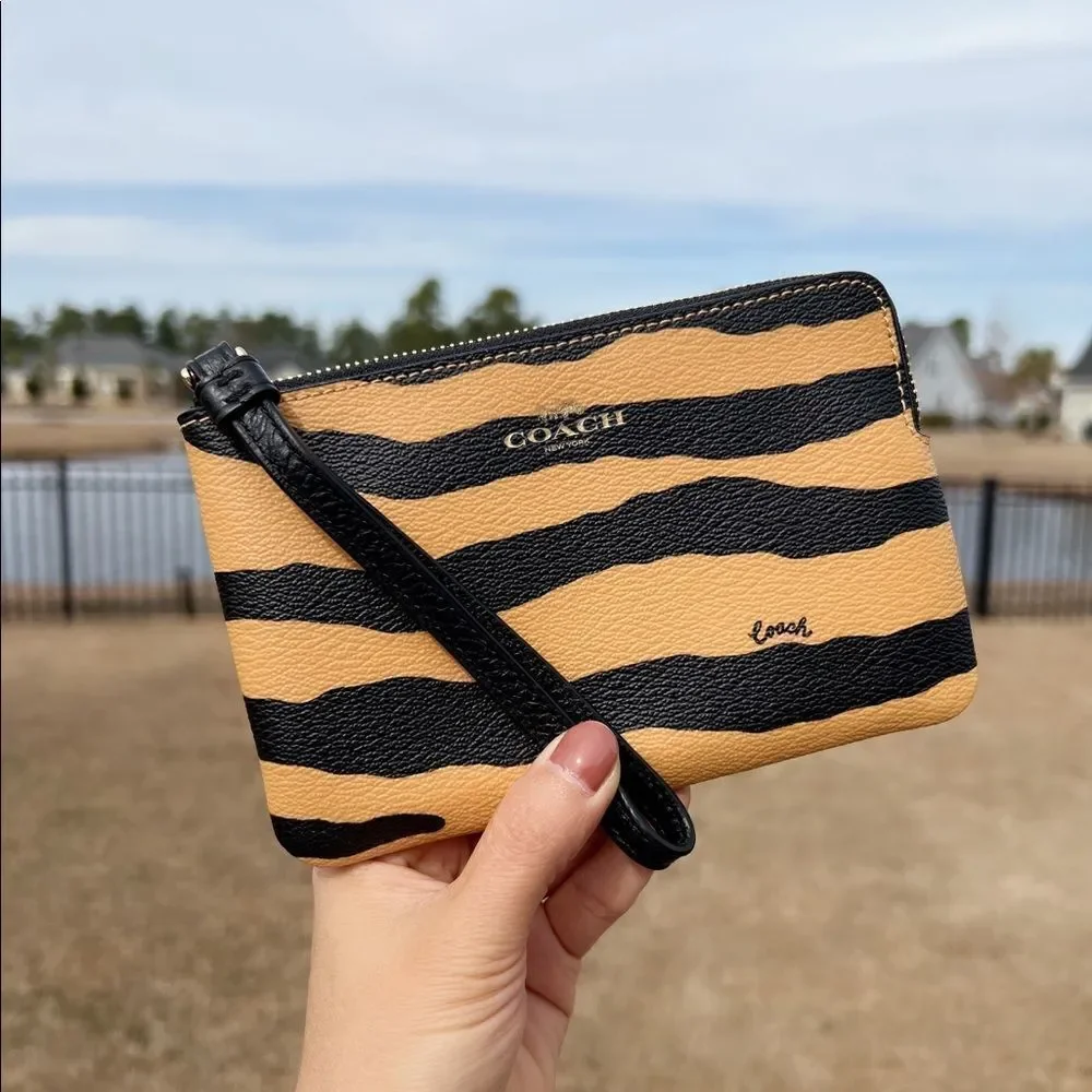 Coach Corner‎ Zip Wristlet With Tiger Print