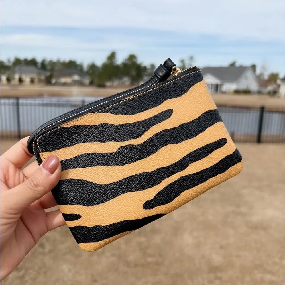 Coach Corner‎ Zip Wristlet With Tiger Print