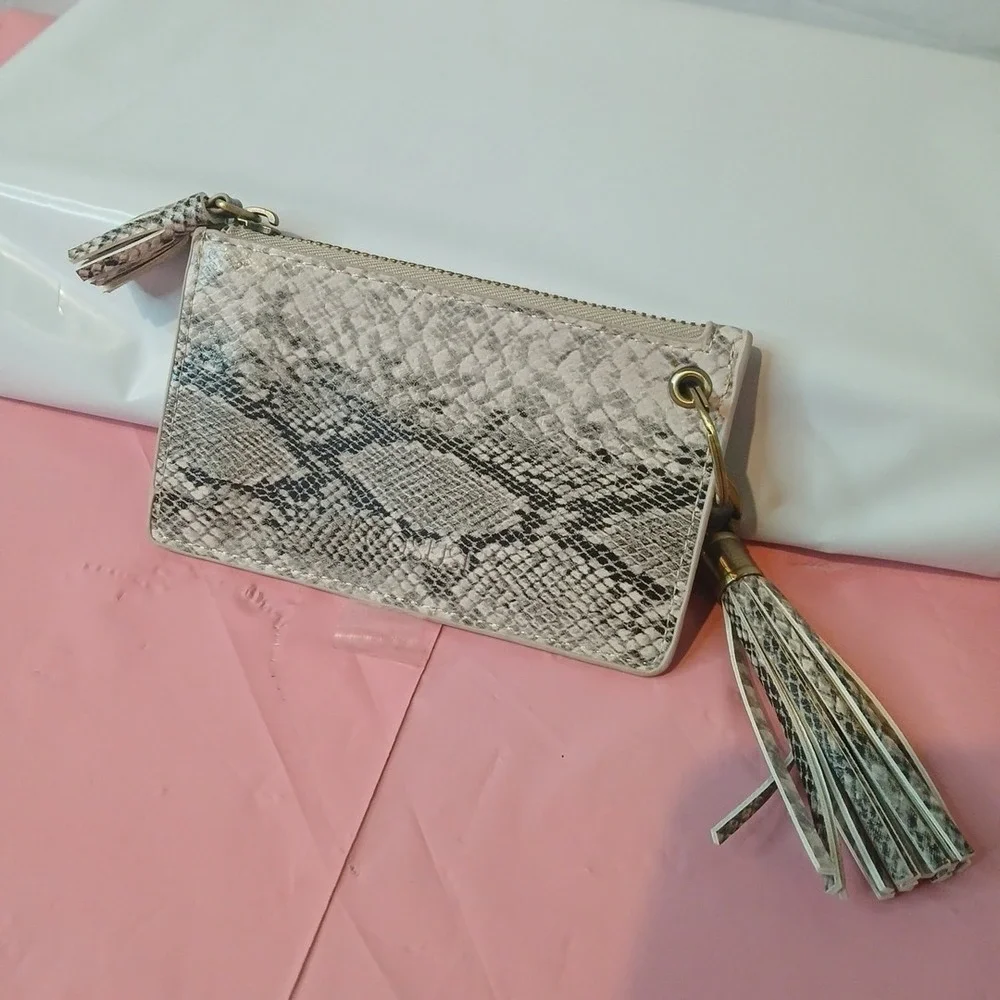 Ecosusi Faux Snake‎ Coin Pouch Card Wallet With Tassels And Keyring NWOT!