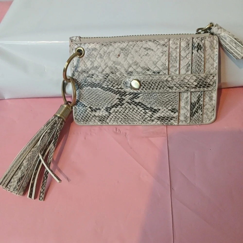 Ecosusi faux snake