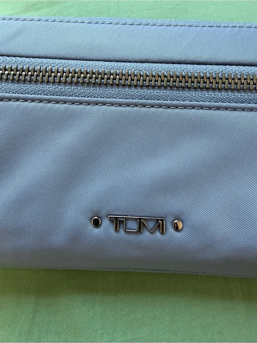 Tumi wallet soft