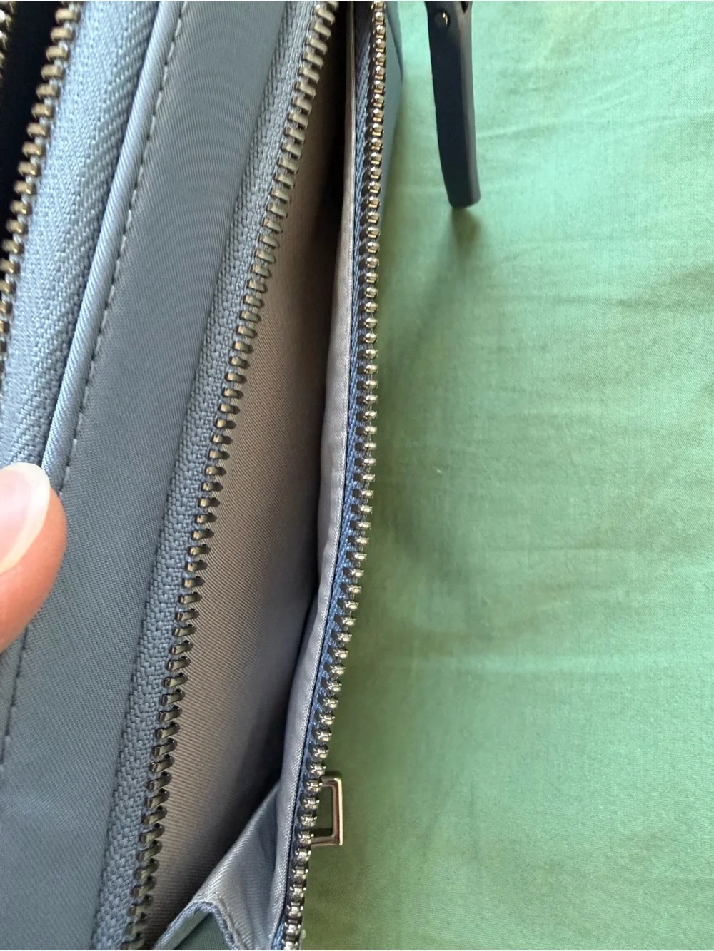 Tumi wallet soft