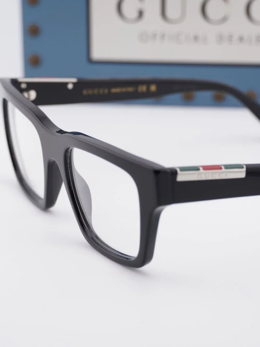Gucci model gg1889o