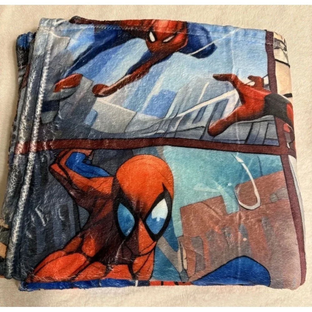 Marvel Spider-Man Comic Panel‎ Plush Throw Blanket Blue Red Kids Fleece Snuggle