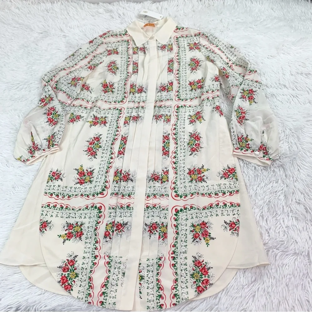 Tory Burch new 100% tag