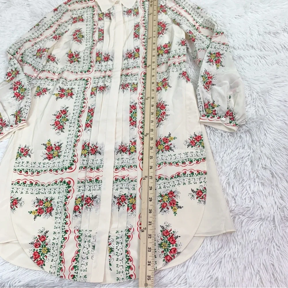 Tory Burch tag brand