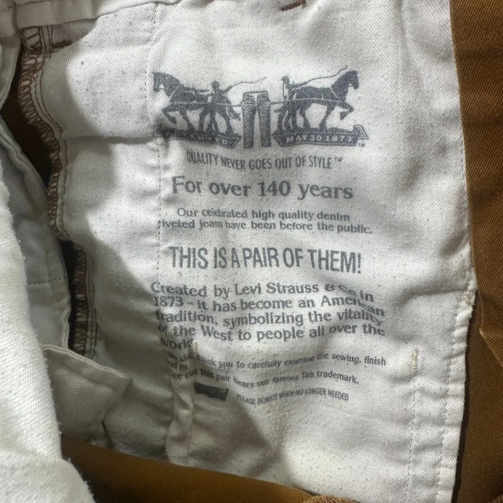 Levis levis chino