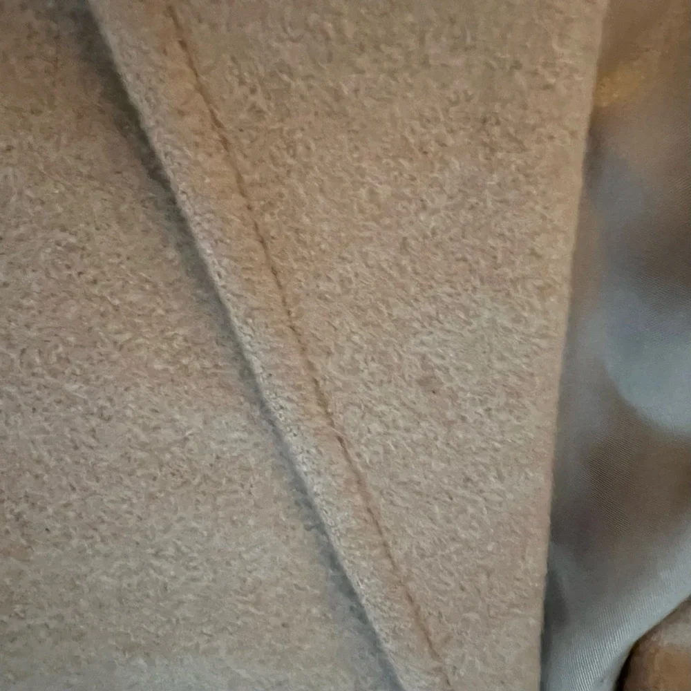 Vintage men's pure camel hair blazer quintessential leather buttons   Size 44