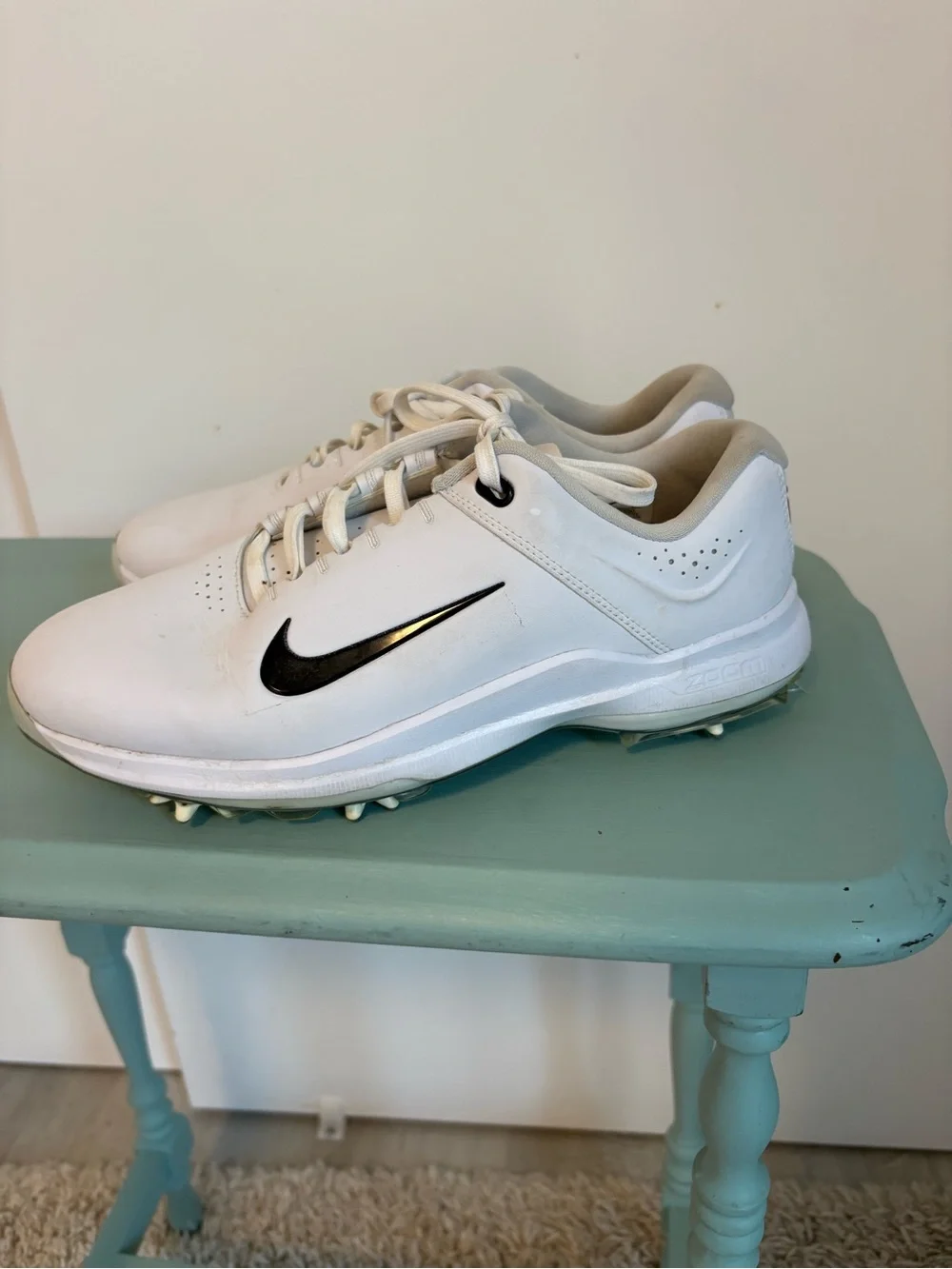 Nike clean white