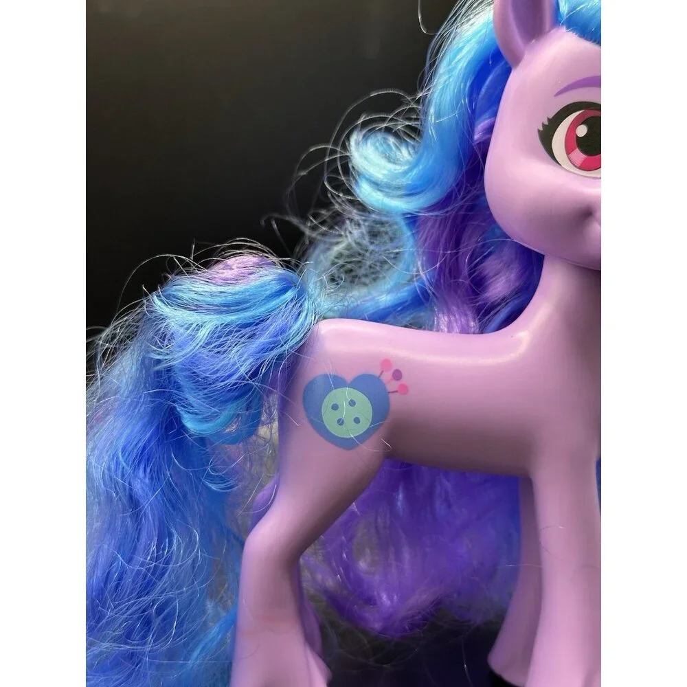 My Little Pony Movie G5 Figure Izzy Moonbow Unicorn Shining Adventures Hasbro 6”