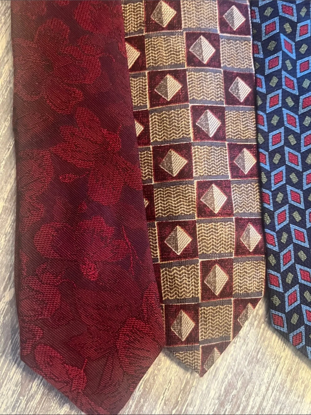 N/A elegant burgundy