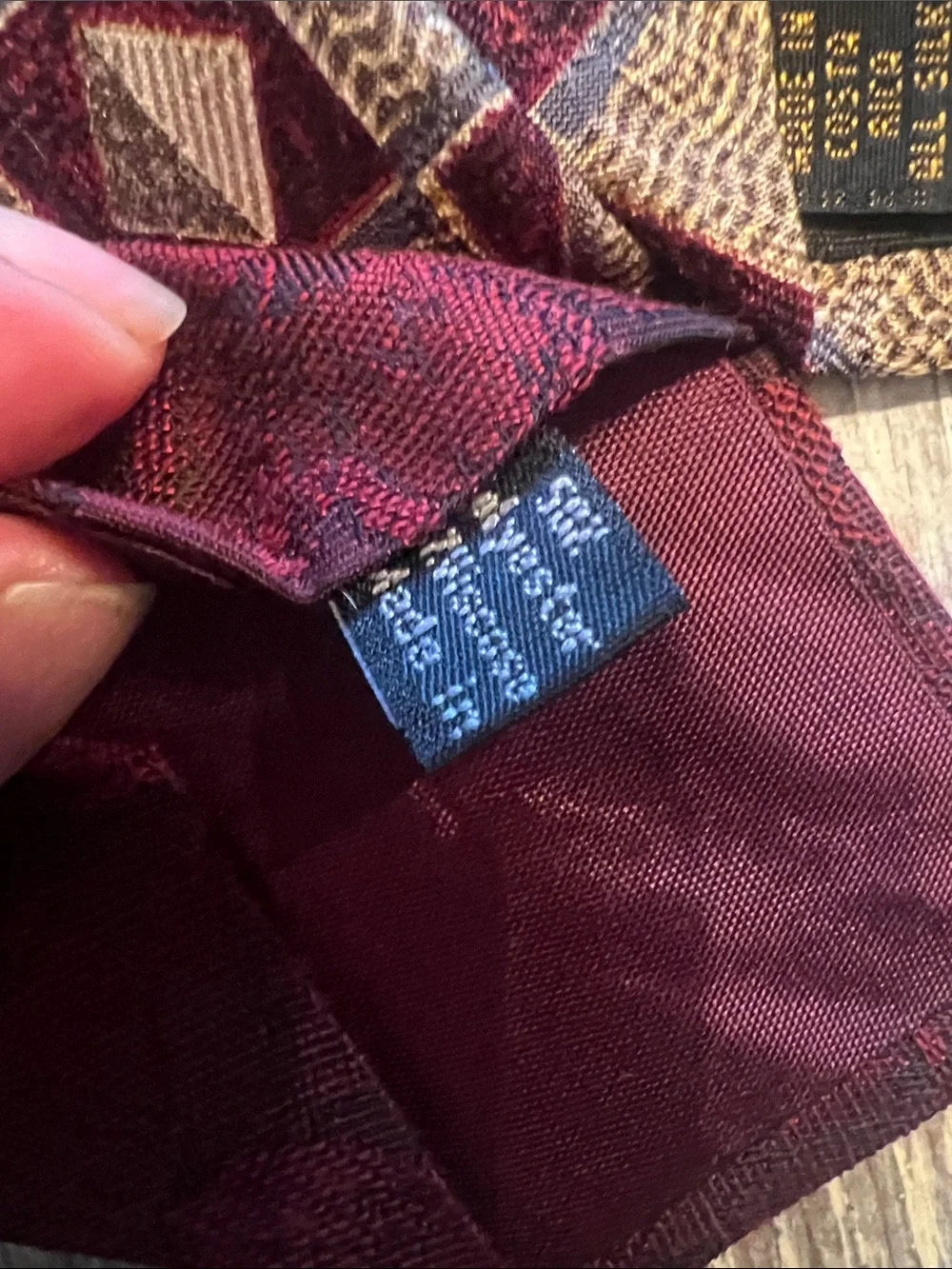 N/A elegant burgundy