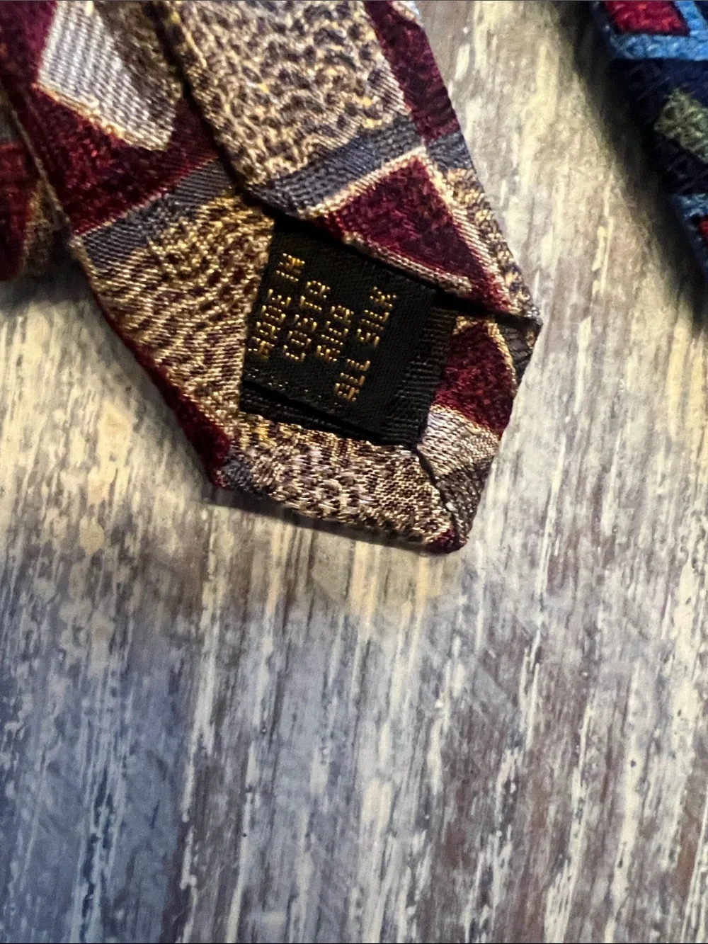 N/A elegant burgundy