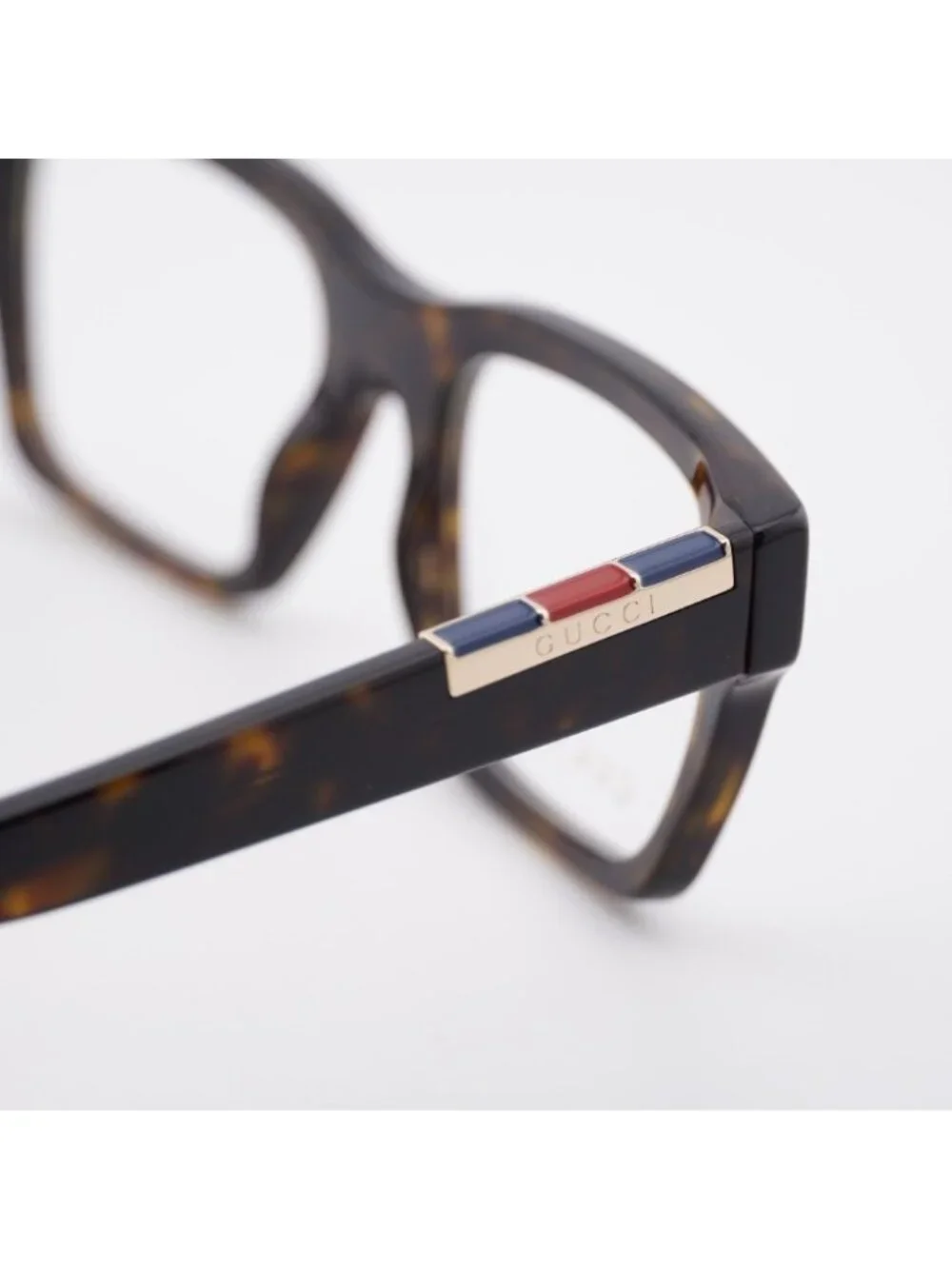 Gucci authentic gg1889o