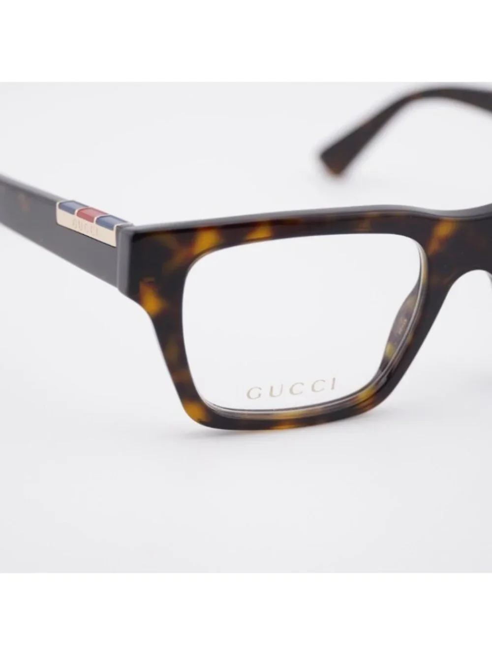 Gucci authentic gg1889o