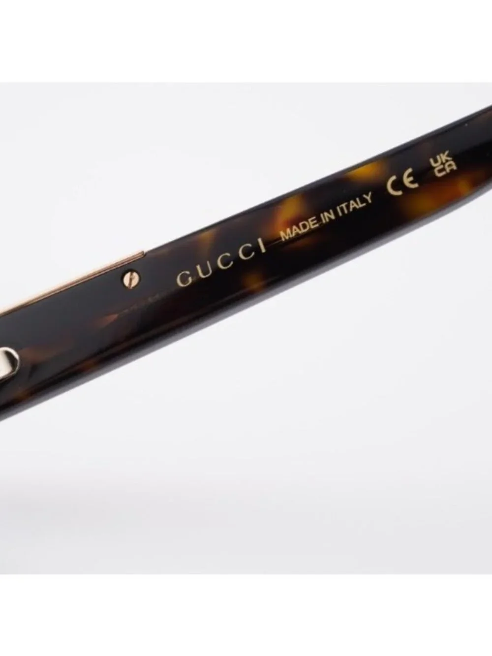 Gucci authentic gg1889o