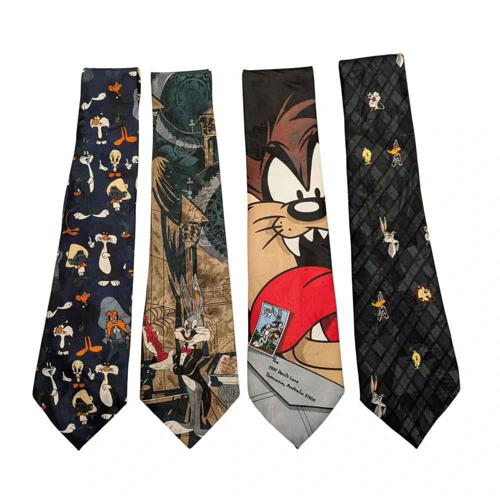 Vintage Lot of 4 Looney Tunes Neckties Ties Bugs Bunny Taz Daffy‎ Tweety Bird
