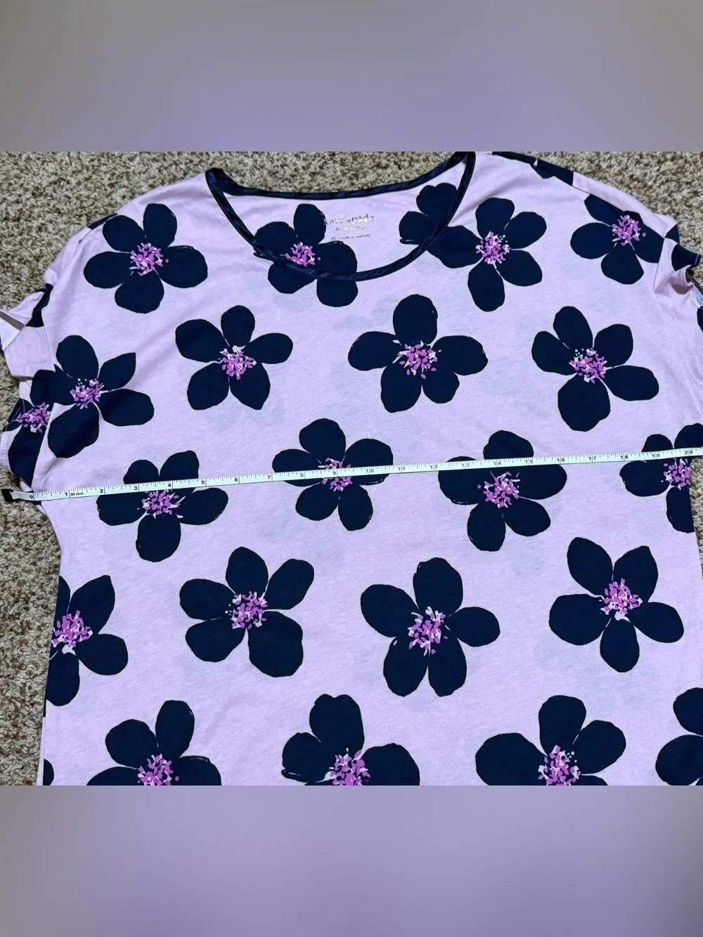 kate spade Lilac Floral Short Sleeve Pajama Top with Navy Flowers Womens M EUC