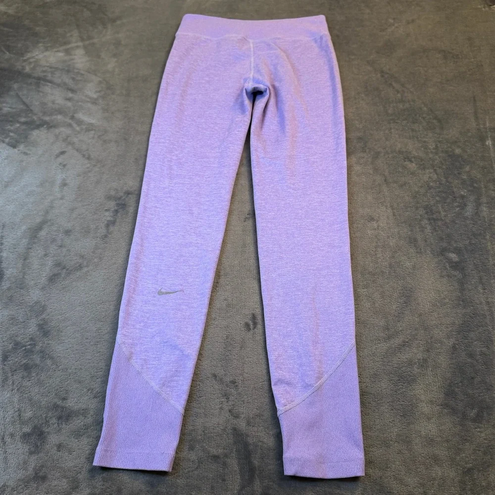 Nike pants excellent