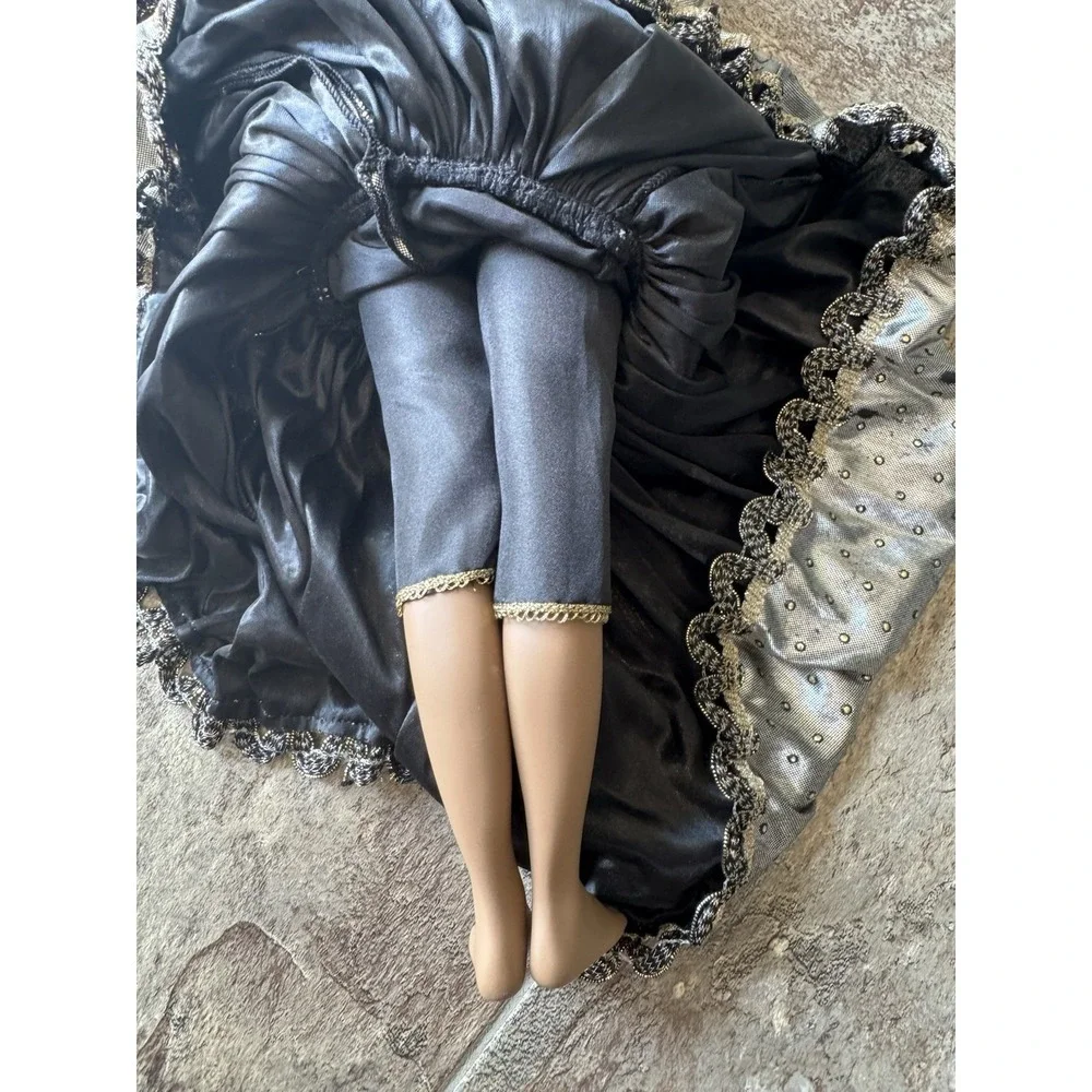 RARE Stunning Franklin Heirloom Maryse Nicole 