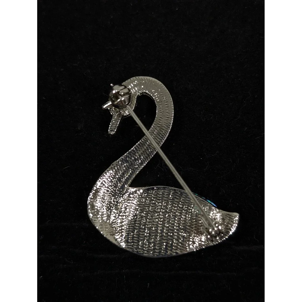 The Unbranded Brand retro silver