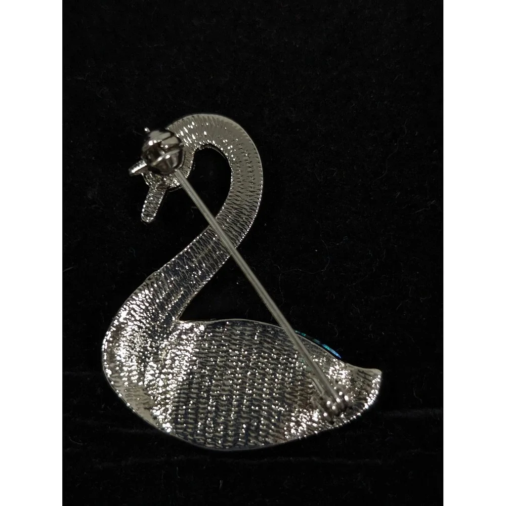 The Unbranded Brand retro silver