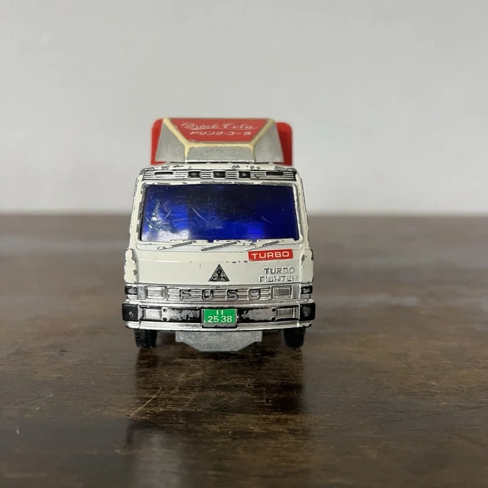 Yonezawa Diapet Vintage Toy‎ mini Car Mitsubishi Fuso Drink Cola Truck