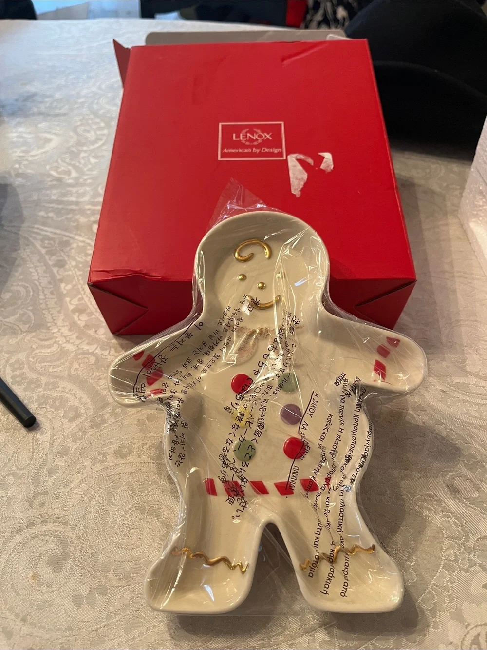 Lenox white gingerbread