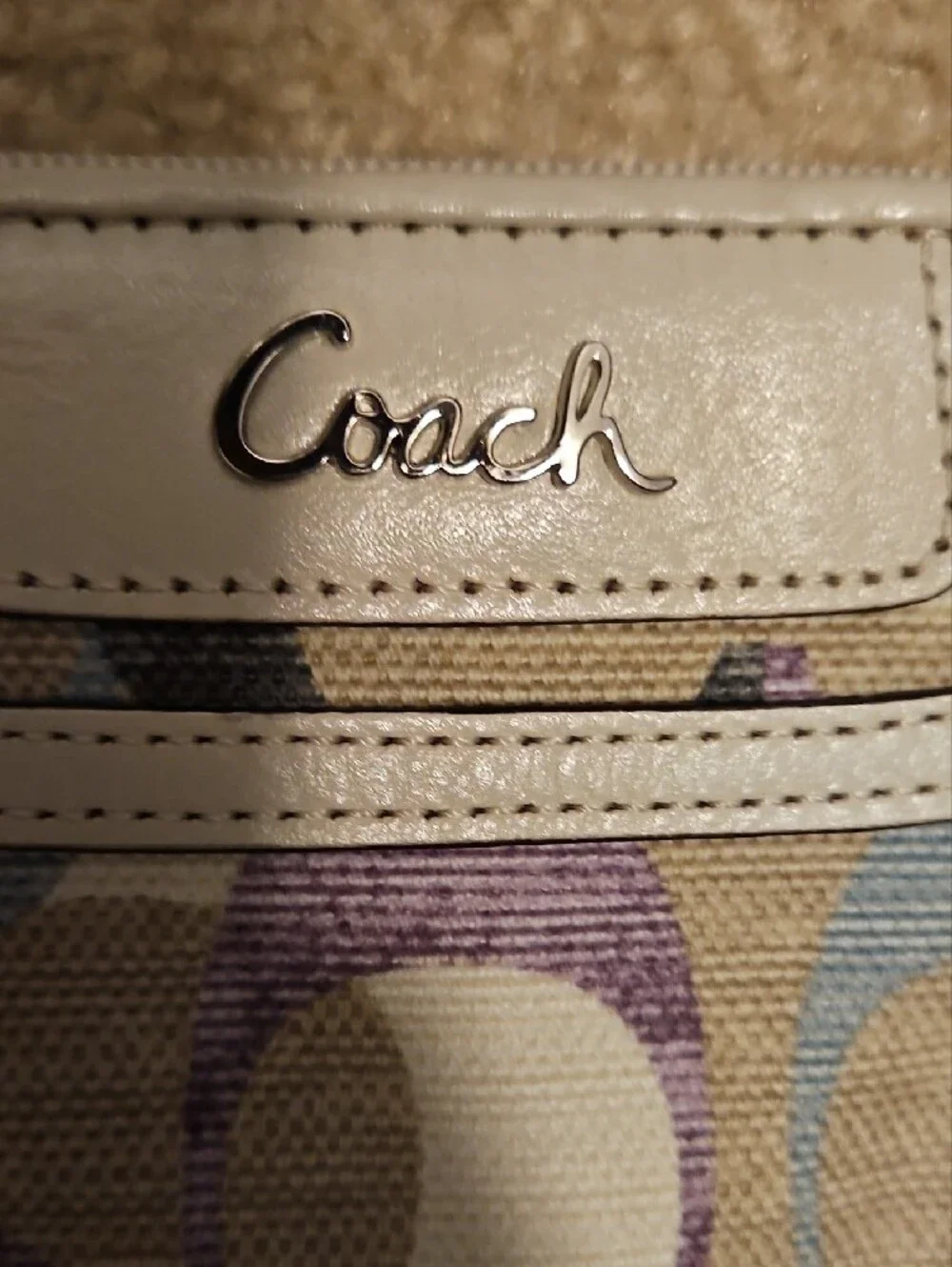 Coach Signature Canvas Wristlet - Neutral Multi