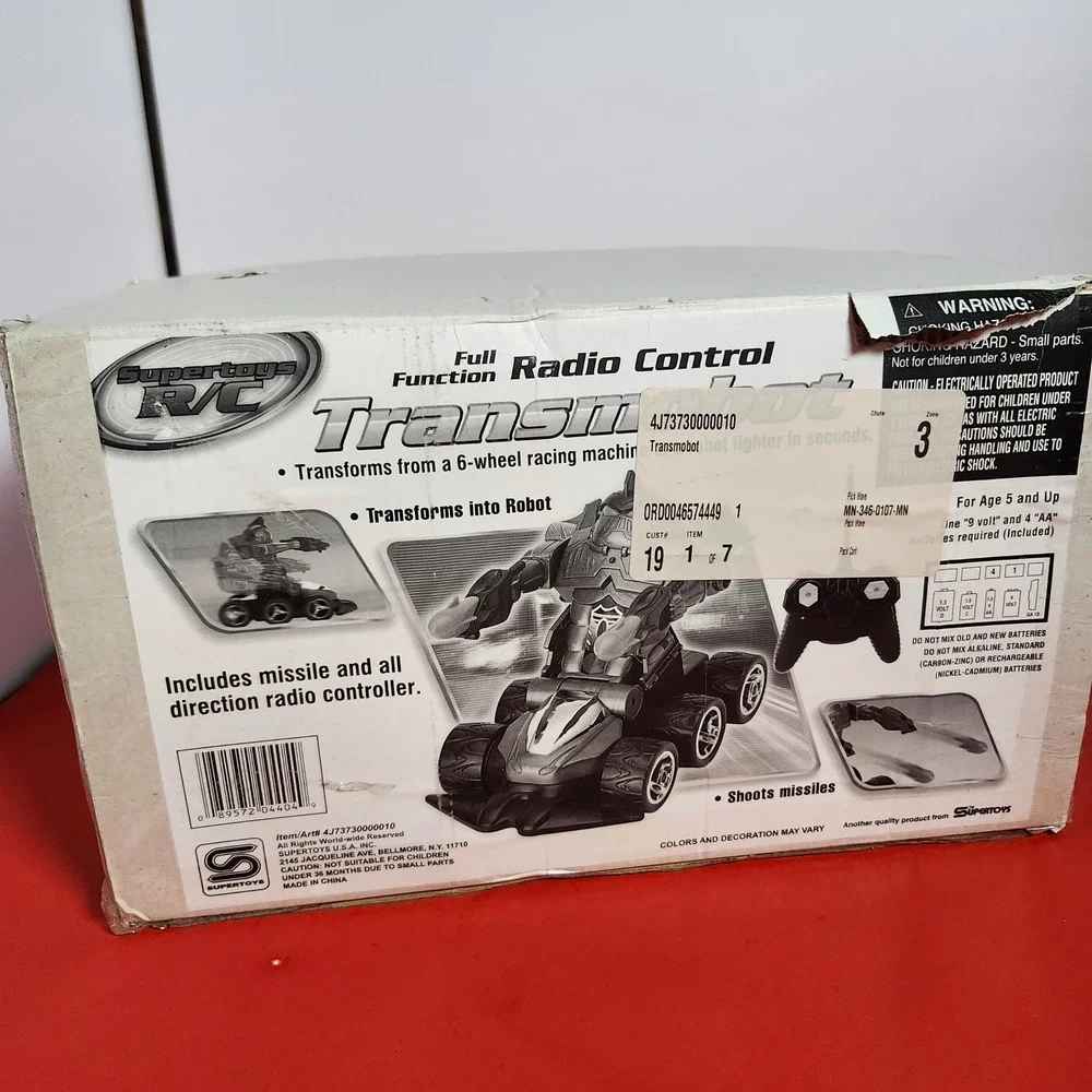 Supertoys transmobot offers