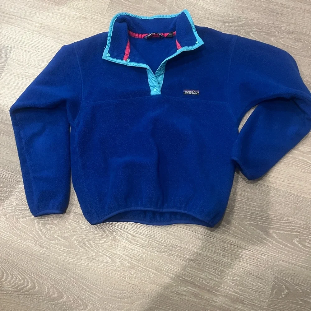 Vintage Patagonia‎ pullover.