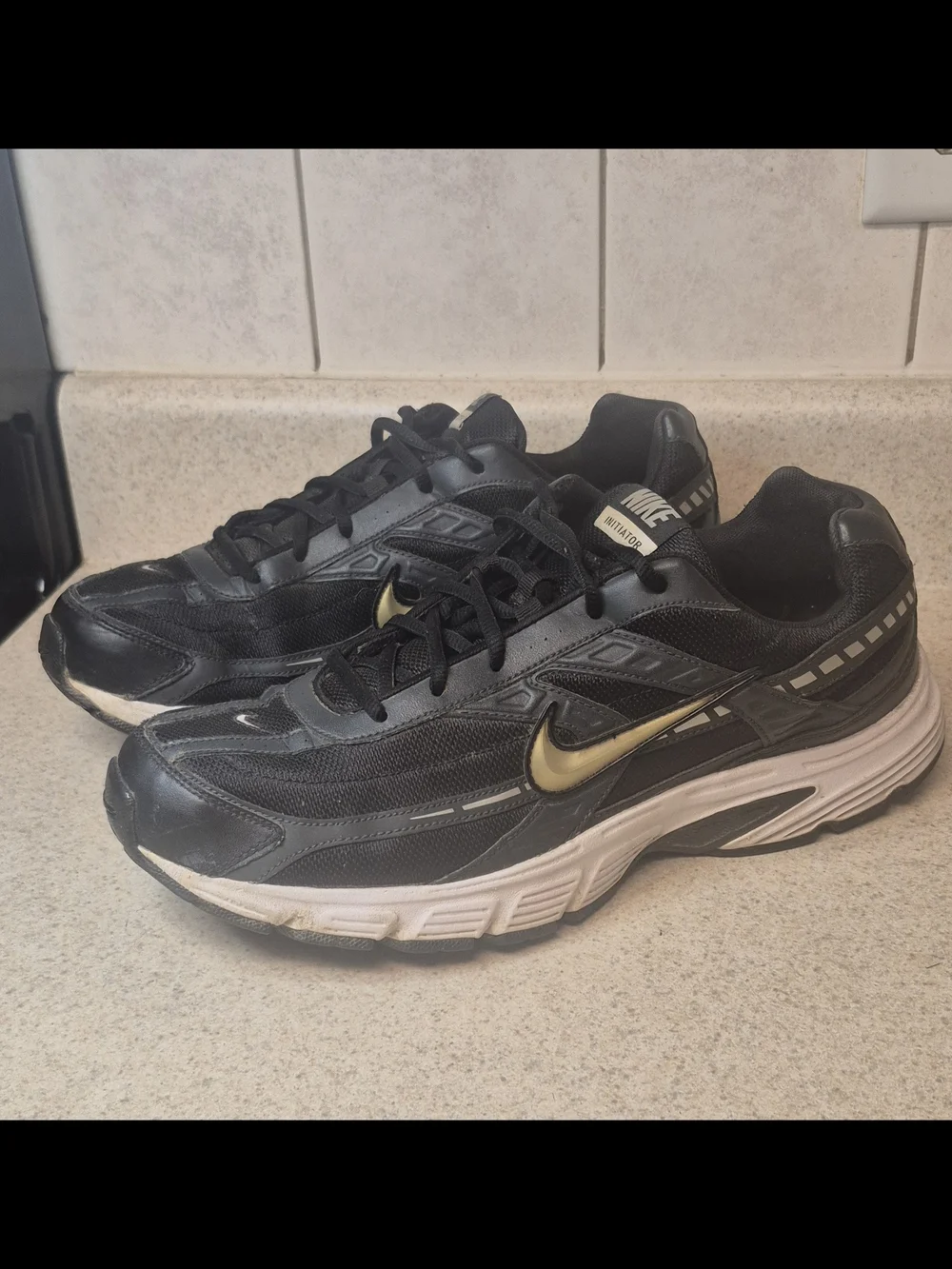 Nike Initiator Men's Athletic Running Size 14 Black 394055-002